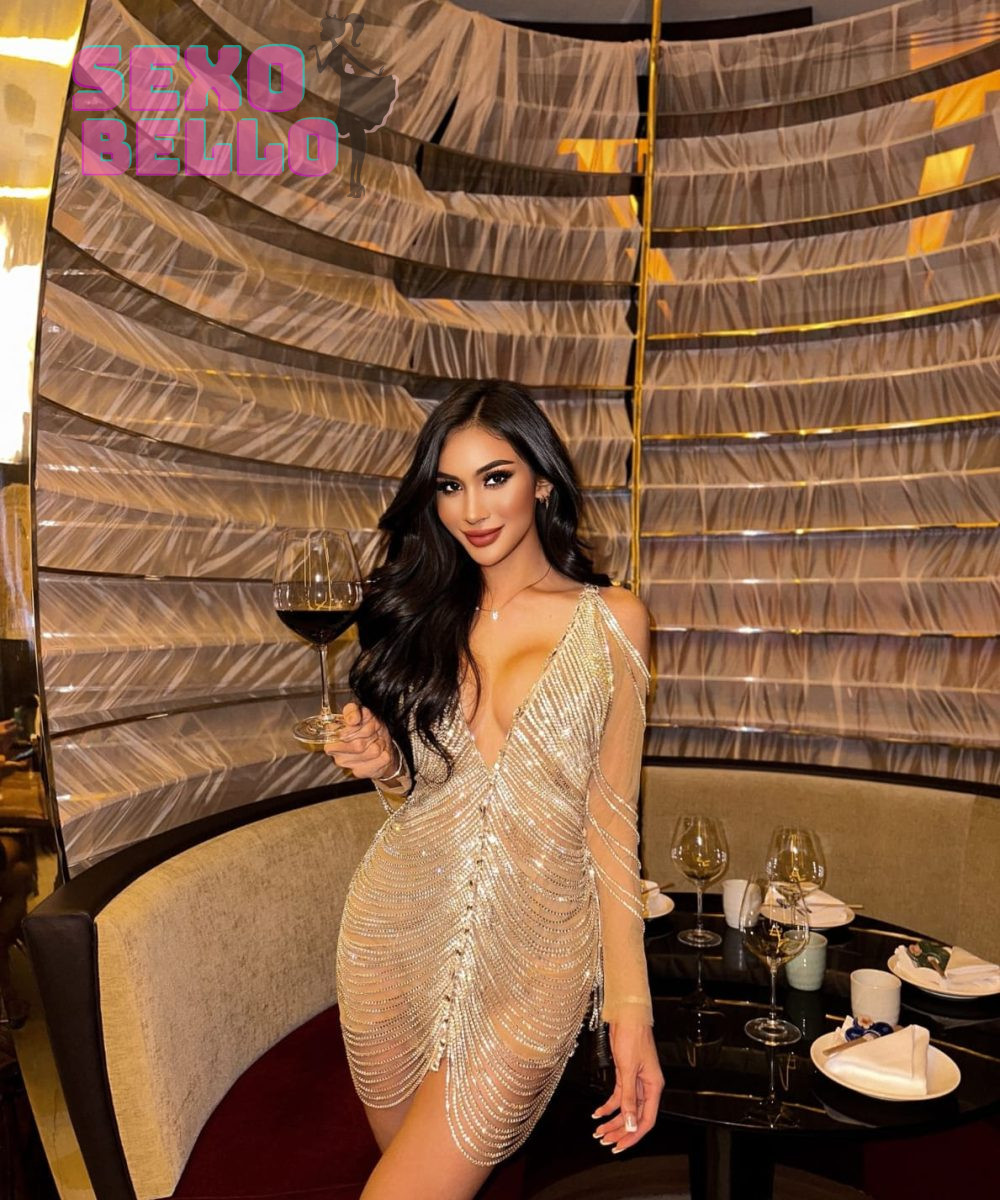 Graceful Tine Escort Paris